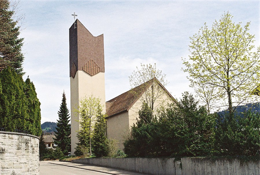 Kirche 002.jpg