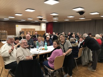 Incontro prenatalizio a dicembre a Hombrechtikon